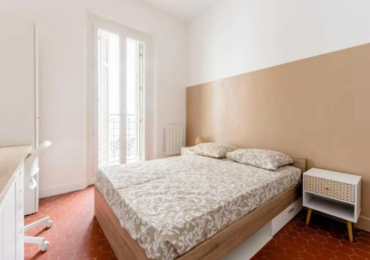 Homestay Charmantes Chambres Privees Dans Appartement Partage - Hypercentre Marseille Longchamp